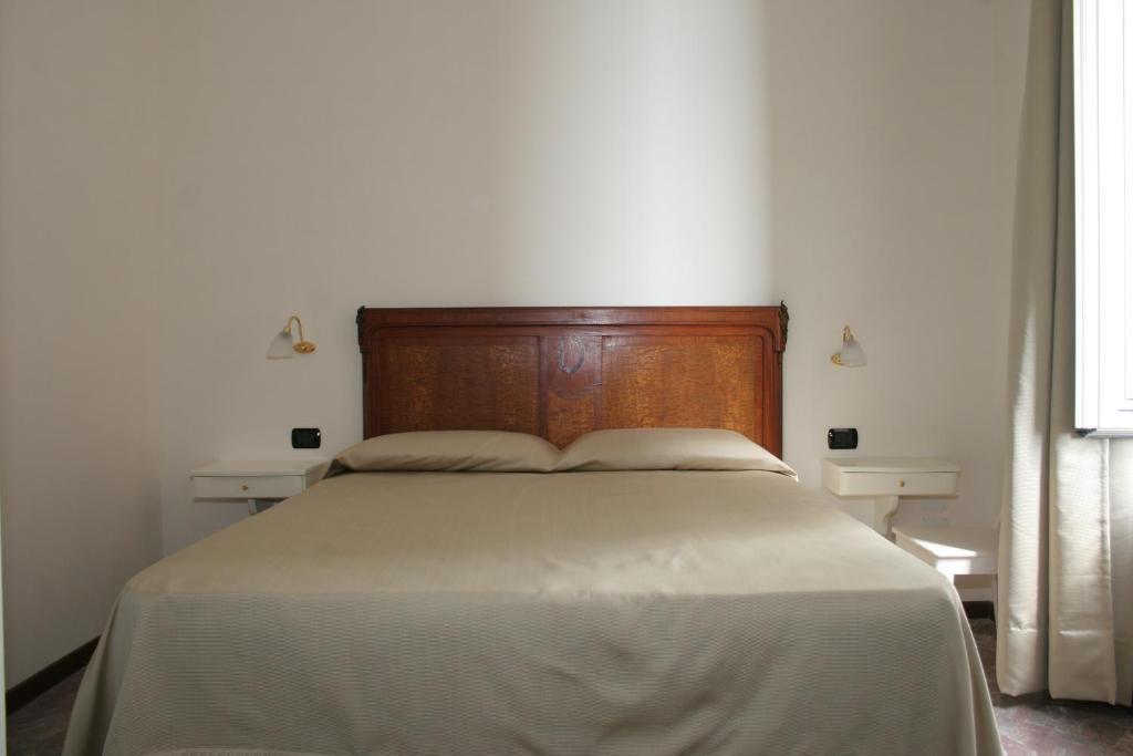 La Dimora Dei Baroni Bed & Breakfast เนเปิลส์ ห้อง รูปภาพ